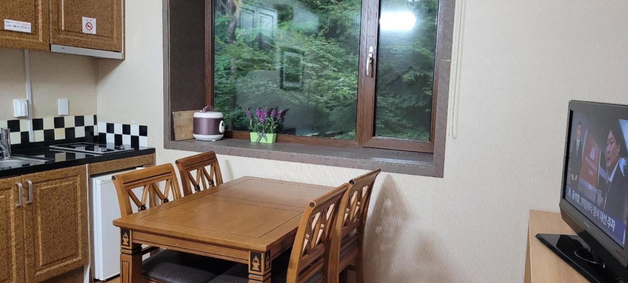 Sanaega Pension Villa Jangjang Kültér fotó
